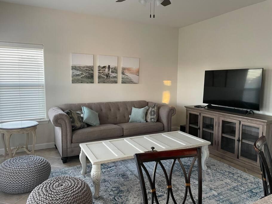 Our Farmhouse, Our Place: Cozy And Cute Homestead! Paso Robles Εξωτερικό φωτογραφία
